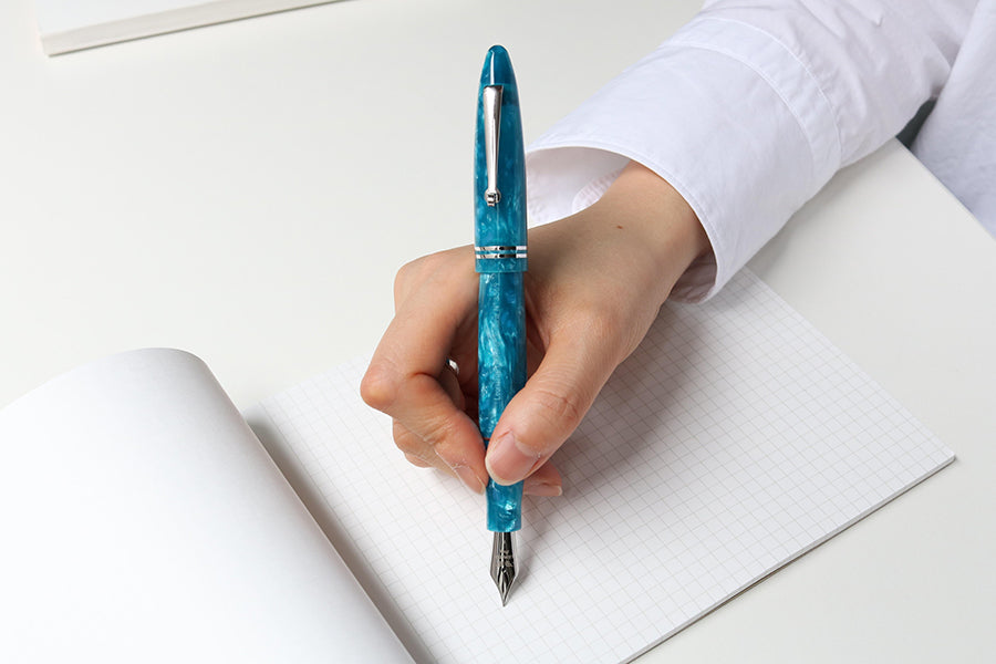 Leonardo Officina Italiana Flore Emerald Blue Fountain Pen