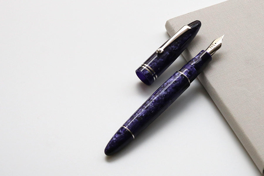 Leonardo Officina Italiana Furore Mystic Purple Fountain Pen