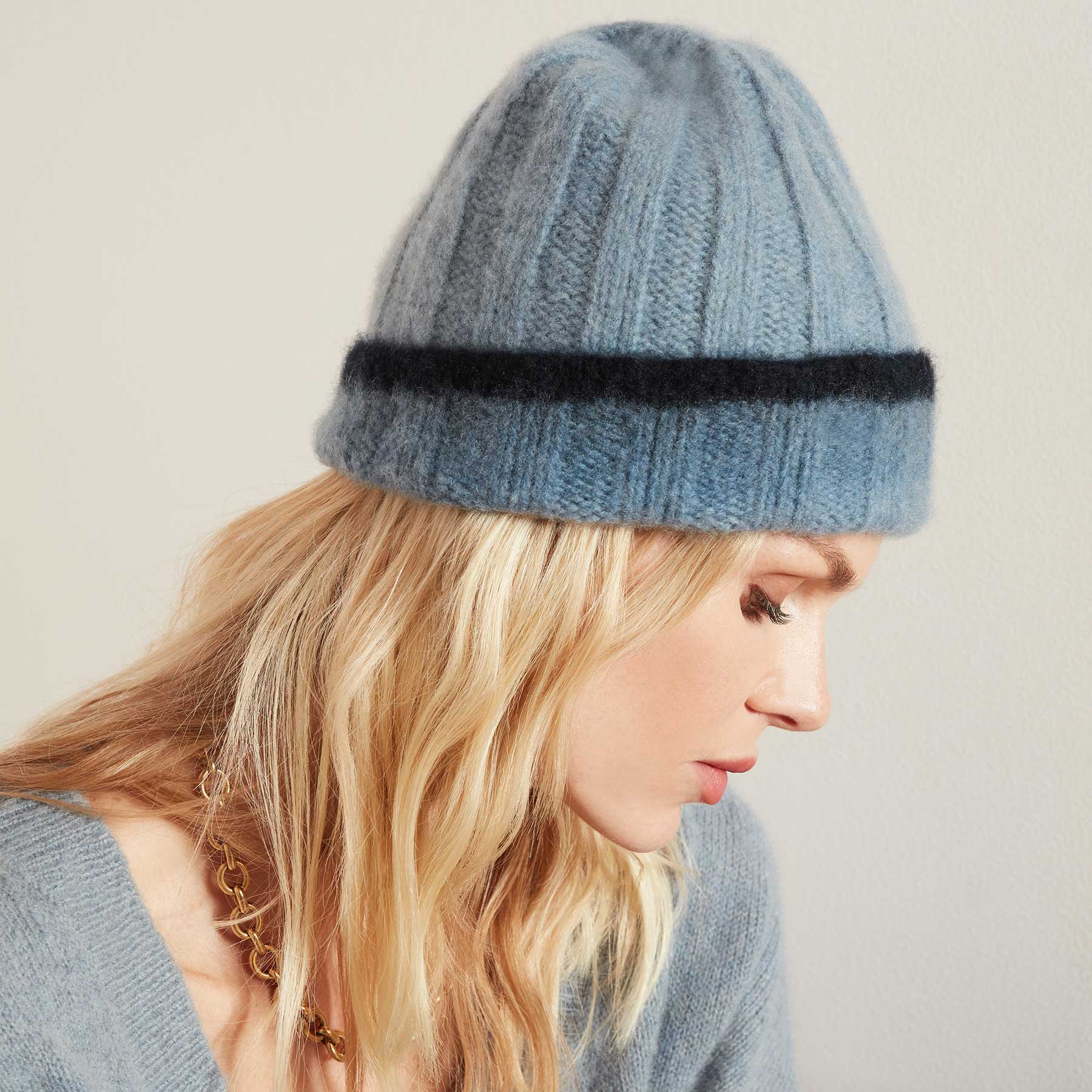 Dip Cashmere Beanie Dusty Sky/Navy | James Perse Los