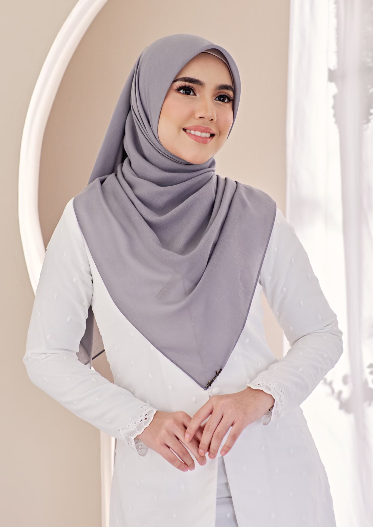 Basic Bawal Metal Grey – MINIMALACE SDN BHD