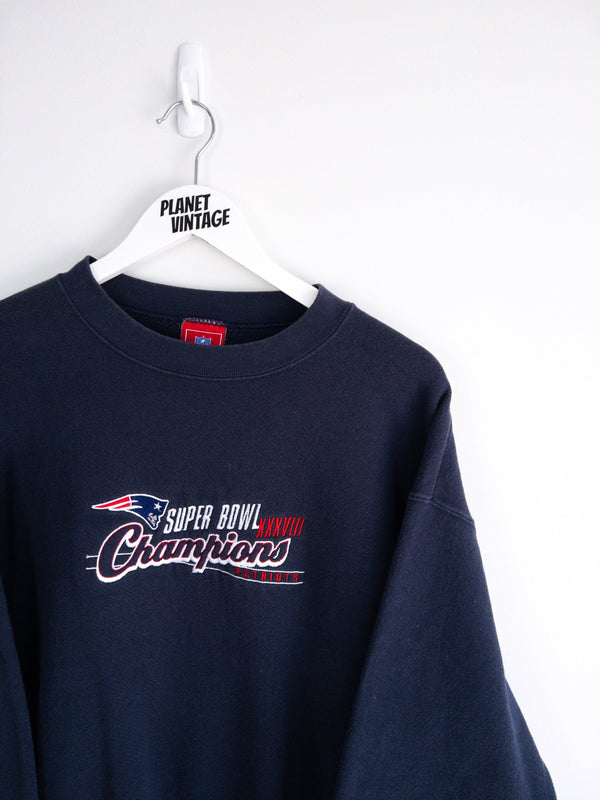 New England Patriots Super Bowl Champs Sweatshirt (M)