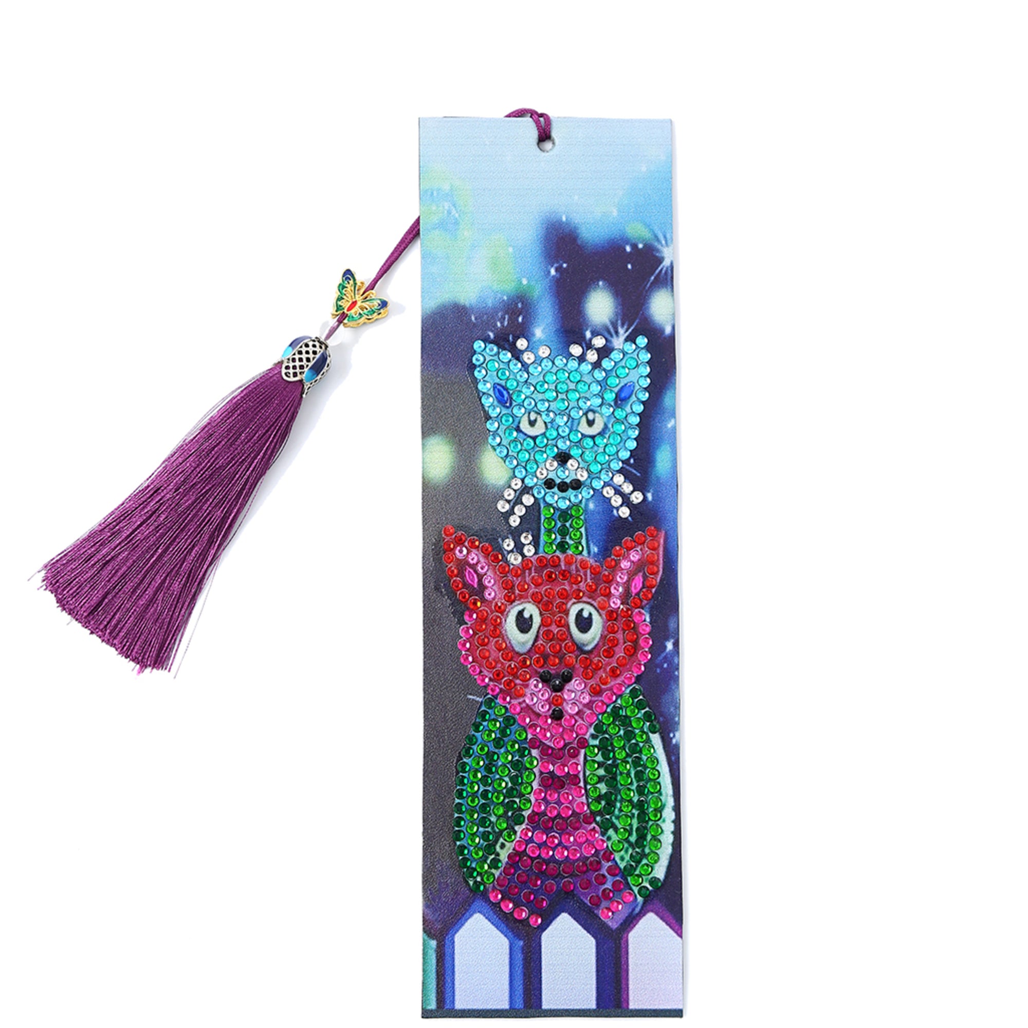 Diamond Painting Giftable Bookmarks. Includes rhinestones to make the