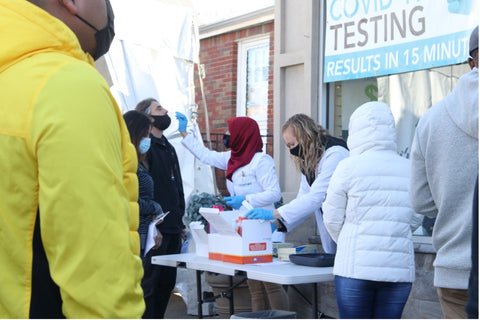 testing for covid outside school entrance