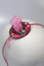 Lade das Bild in den Galerie-Viewer, Haarreif rosa mit Mini Glitzer Hut Junggesellenabschied 3 er Set
