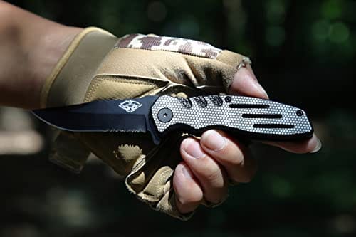Pocket knife Black & White 420c Steel Folding Knife 7.3 Inch Pocket knife For Men Hunting Tactical Knife EDC knife Hunting knife Premium Quality Hunting gear gifts for men