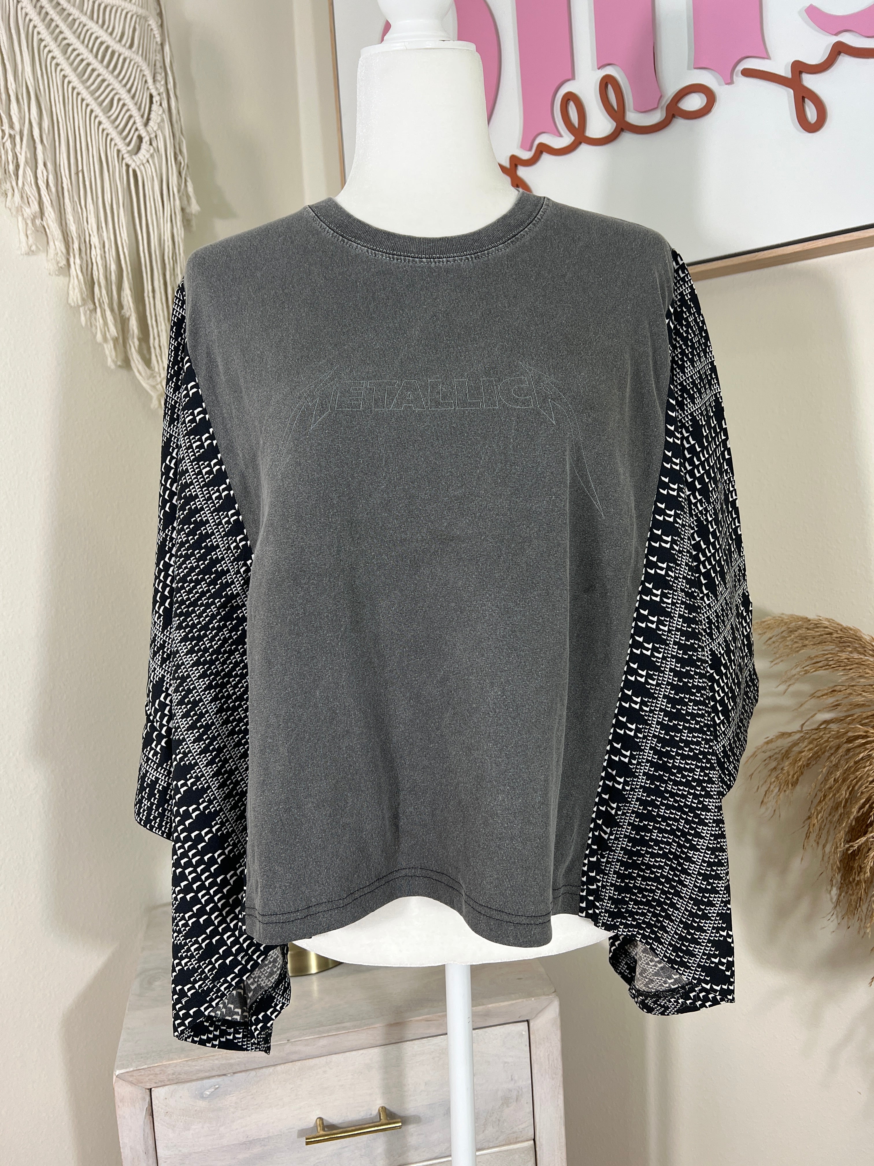 Metallica Mix & Match Tee Grey Aztec