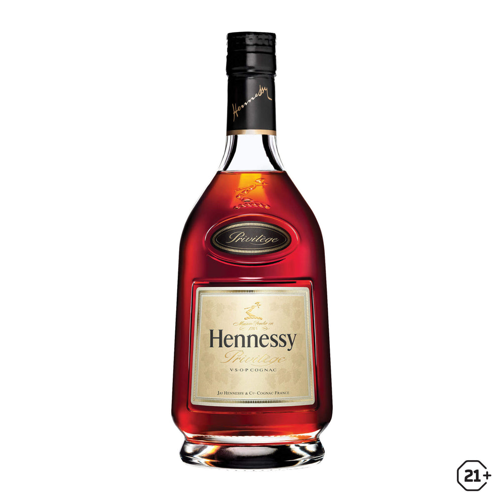 可愛いクリスマスツリーやギフトが！ Hennessy VSOP