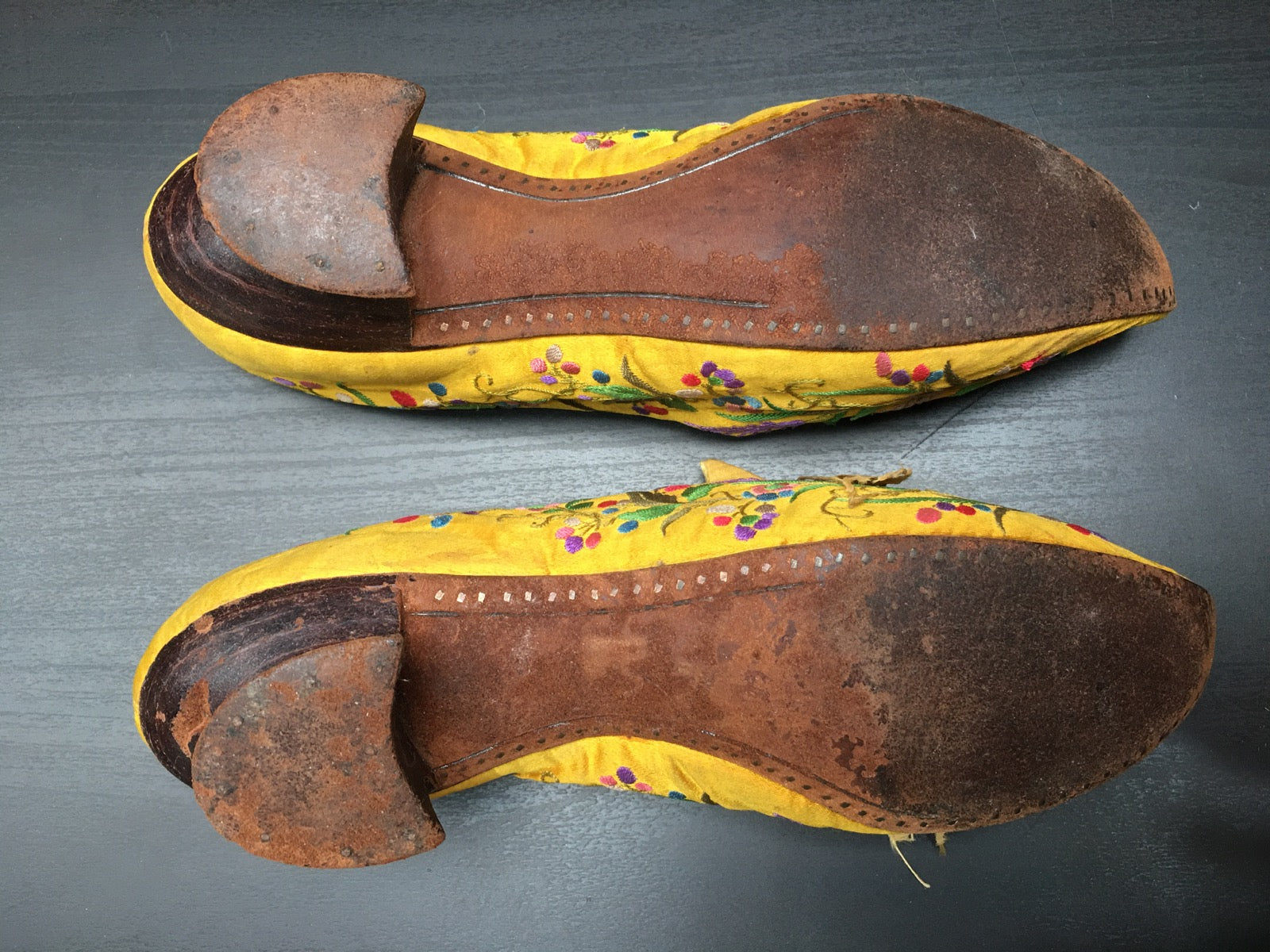 Yellow Silk Satin Cantonese Embroidered Ladies Shoes: C 1840’s, Canton ...