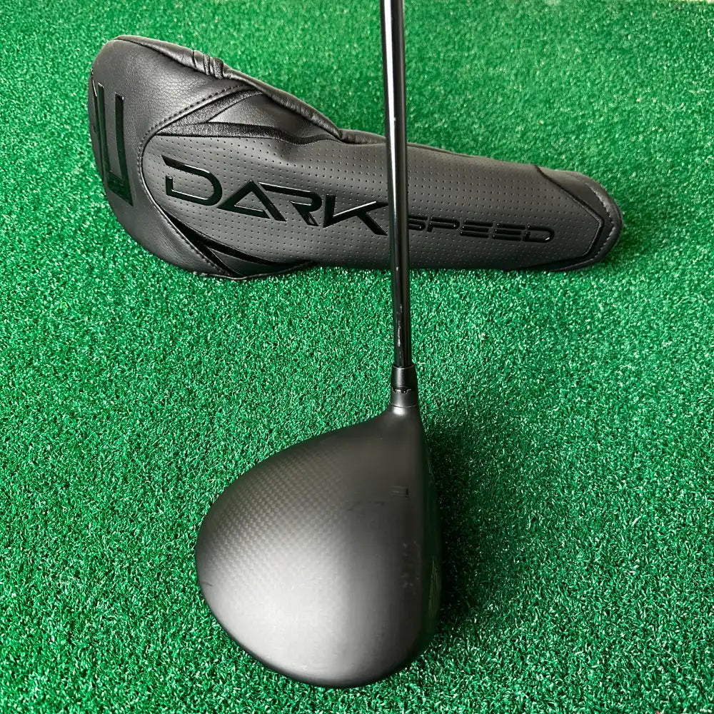 Cobra Darkspeed LS Right Handed Driver / 10.5 Degree / X Stiff Flex LIN Q M40X White 6 Shaft
