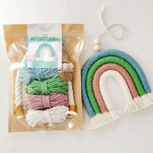 Rainbow Yarn Wall Hanging Craft Kit