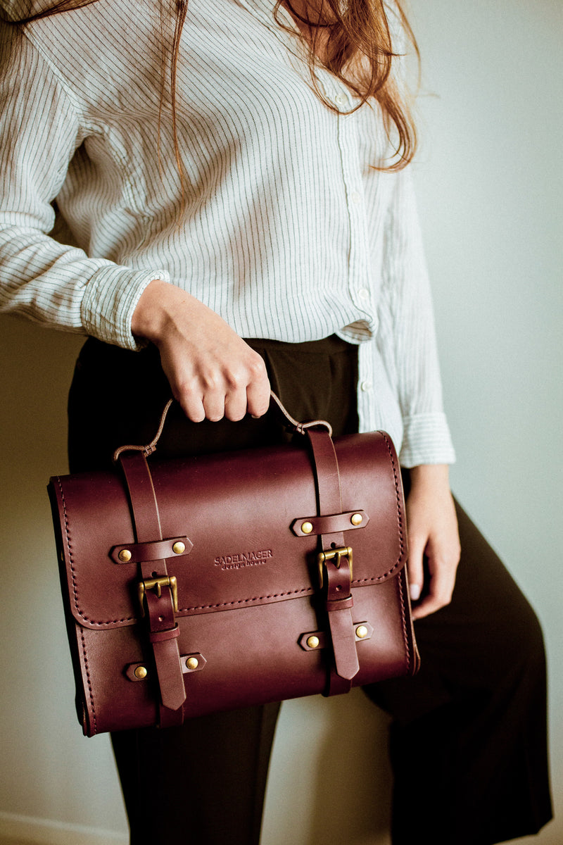 relic leather co oldenburg small messenger bag