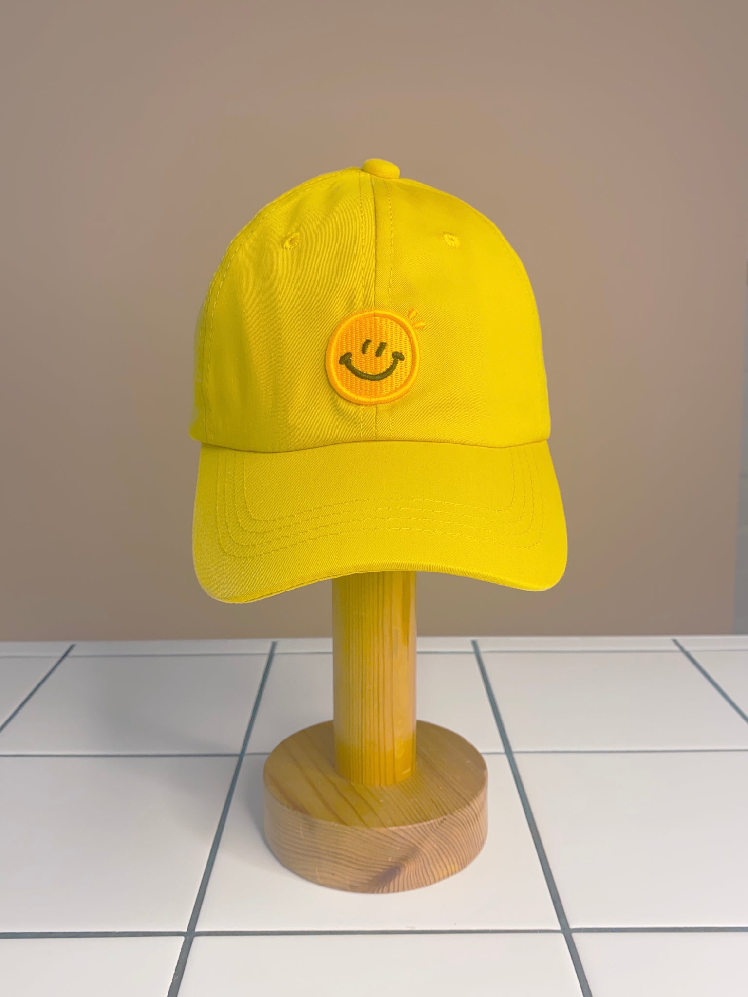 Smiley Cap Yellow