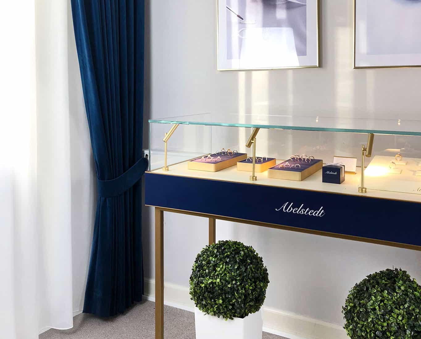 Abelstedt showcase in office