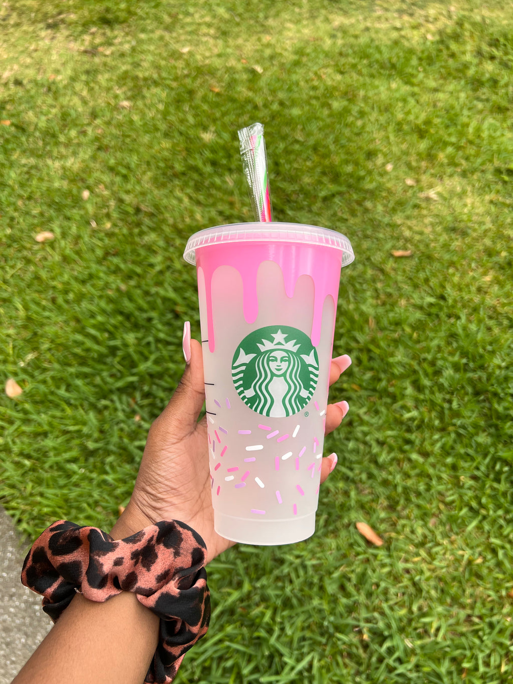 Hibiscuscup Flower Cup Pink Green Summer Tropical -   Starbucks cup  art, Starbucks design, Personalized starbucks cup