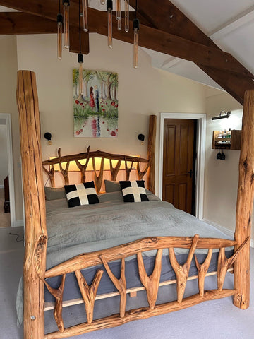 Beautifully crafted oak framed double  bed 