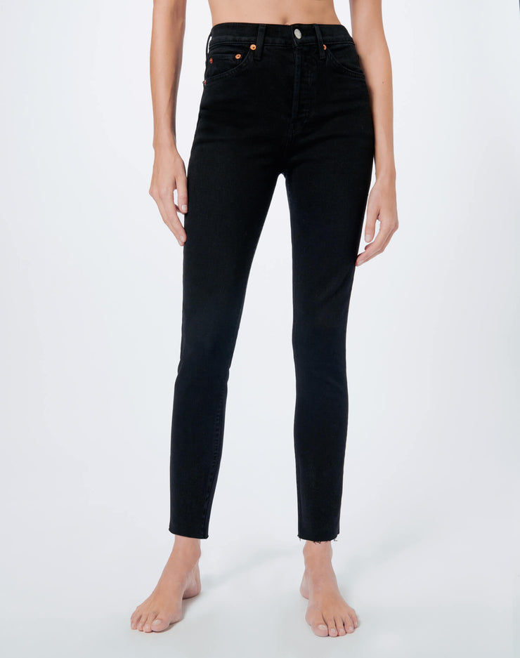 Stretch High Rise Ankle Crop in Black