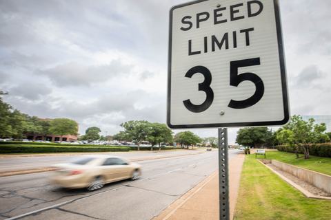 How Fast Does an Electric Skateboard Go?