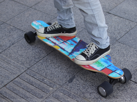 V4 electric skateboard