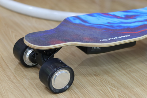 possway v4 electric skateboard close up