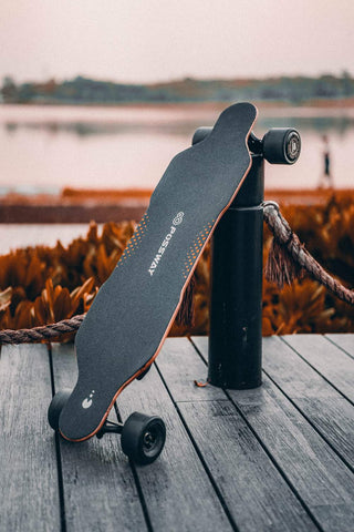 electric skateboard