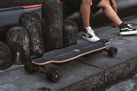 How to choose the electric skateboard