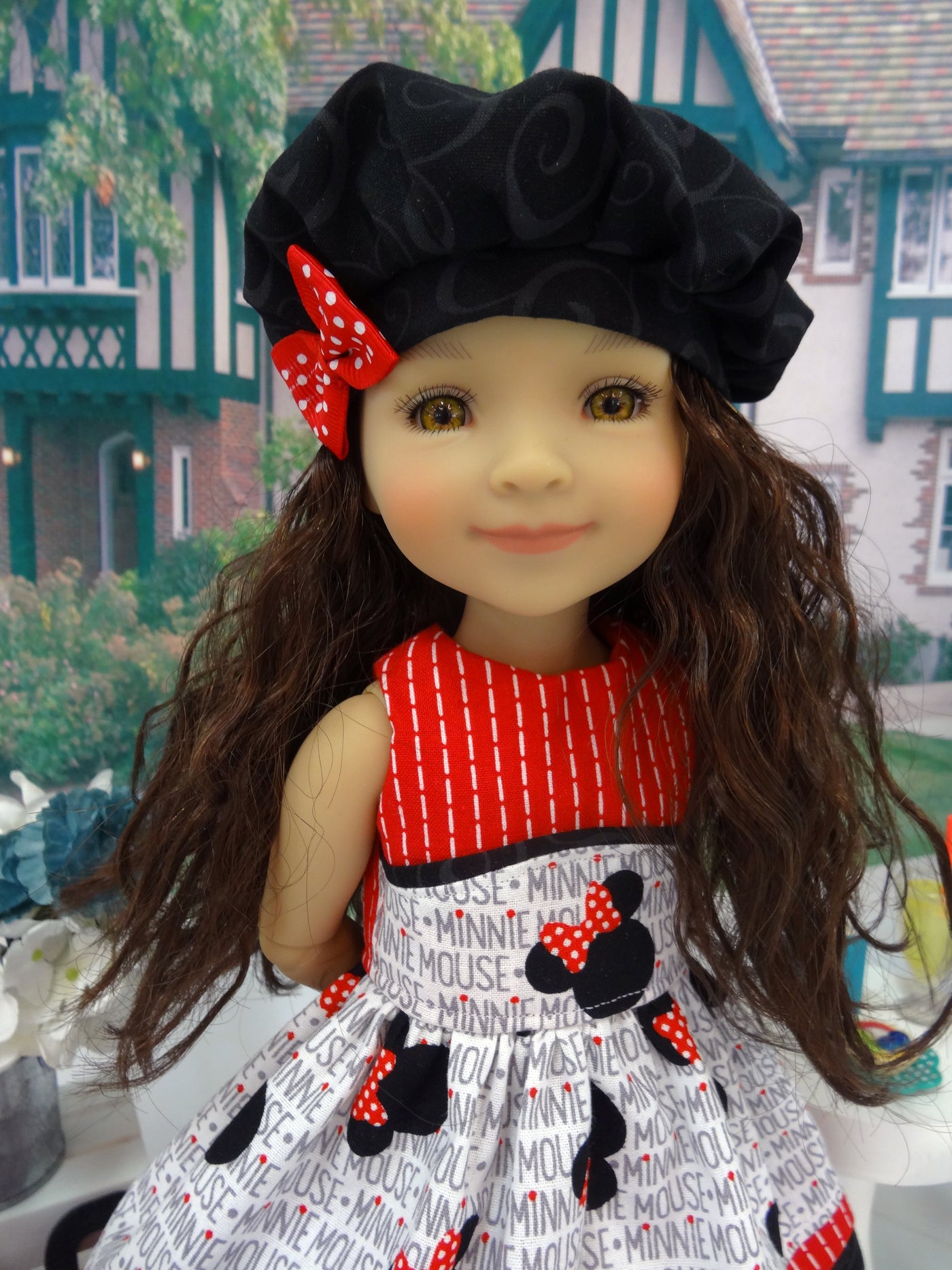 Minnie Mouse - dress for Ruby Red Fashion Friends doll