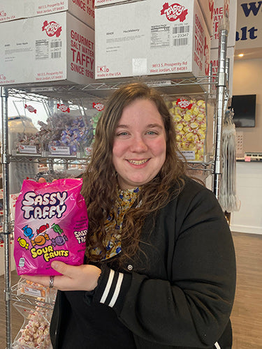 Taffy shop employee - Taffy Town salt water taffy artisan candy maker