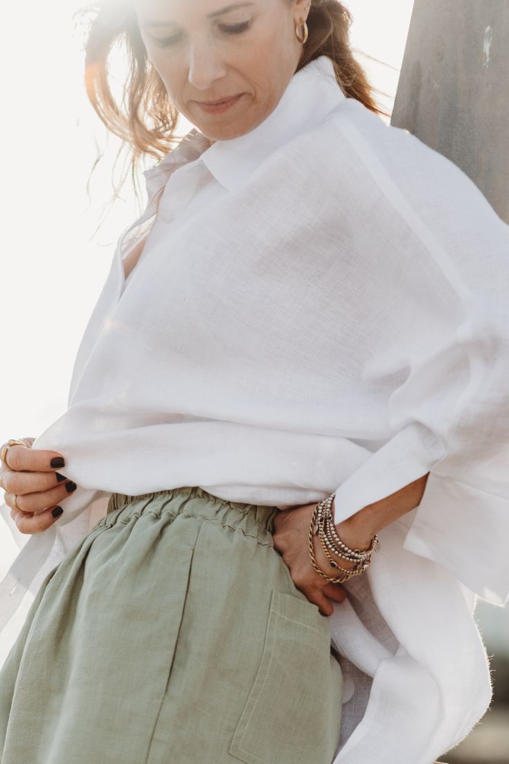 White Linen Oversized Stella Blouse | EMILIA OHRTMANN