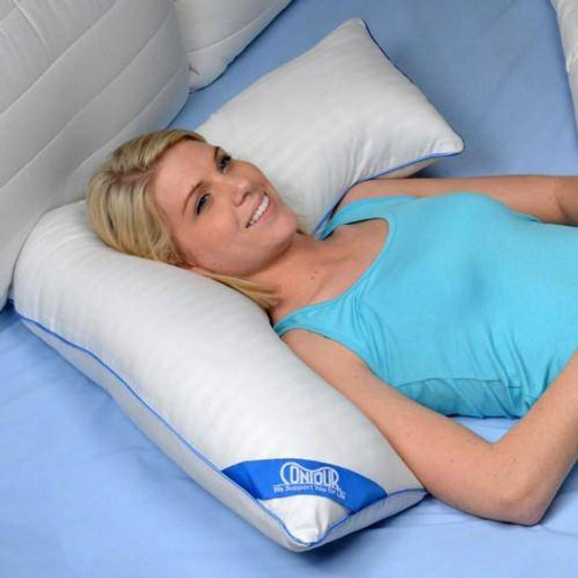 https://cdn.shopify.com/s/files/1/0501/4306/8336/products/Back_Sleeper_Pillow__90482.1452779622.1280.1280.jpg?height=645&pad_color=fff&v=1686142439&width=645