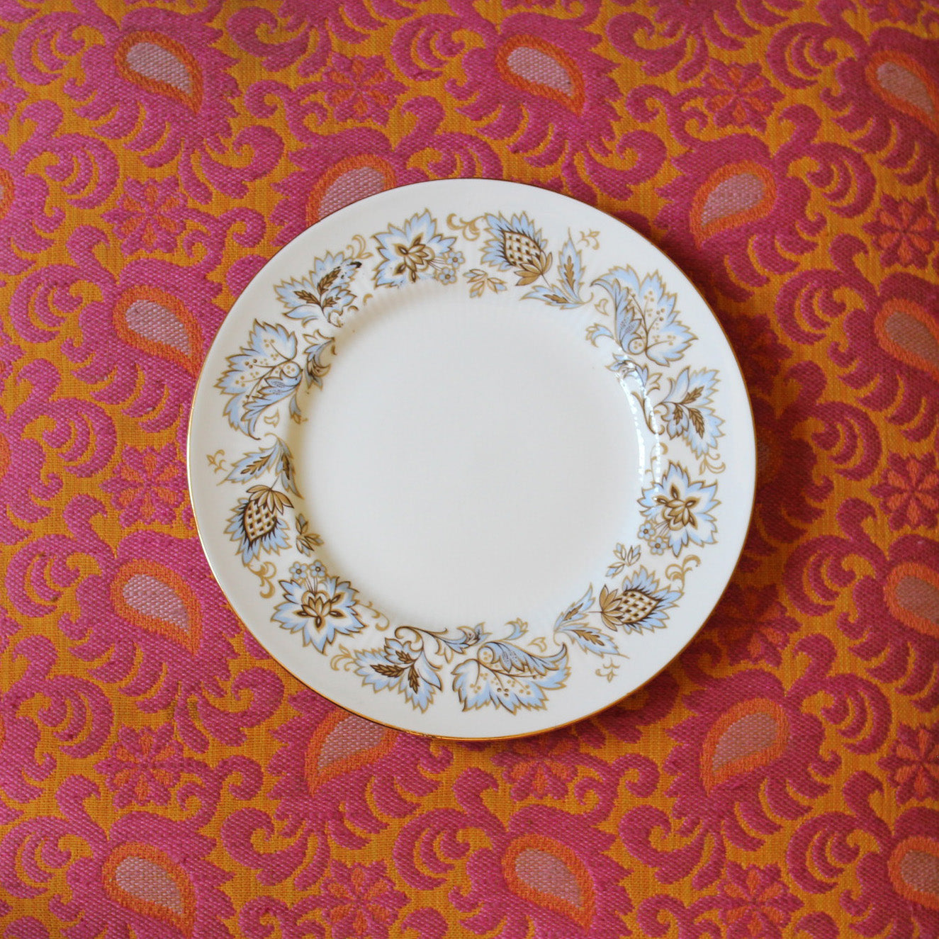 Brambly Hedge Royal Doulton The Wedding Eight Inch Plate : :  DIY & Tools