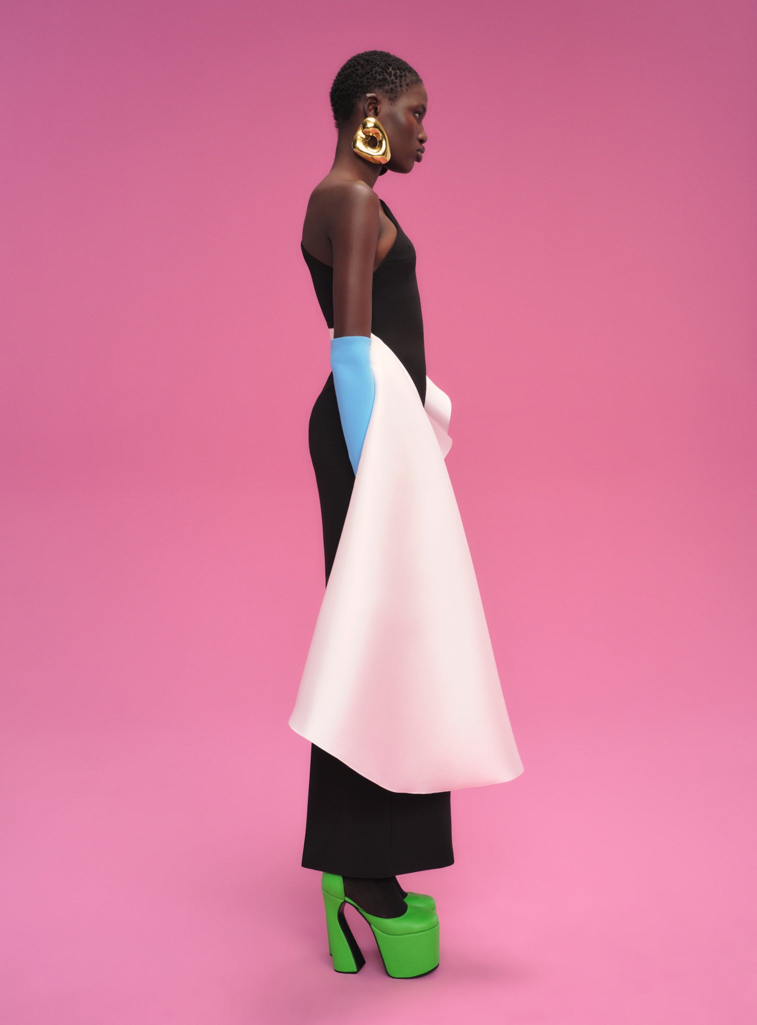 The Calla Maxi Dress in Black & Cream – Solace London
