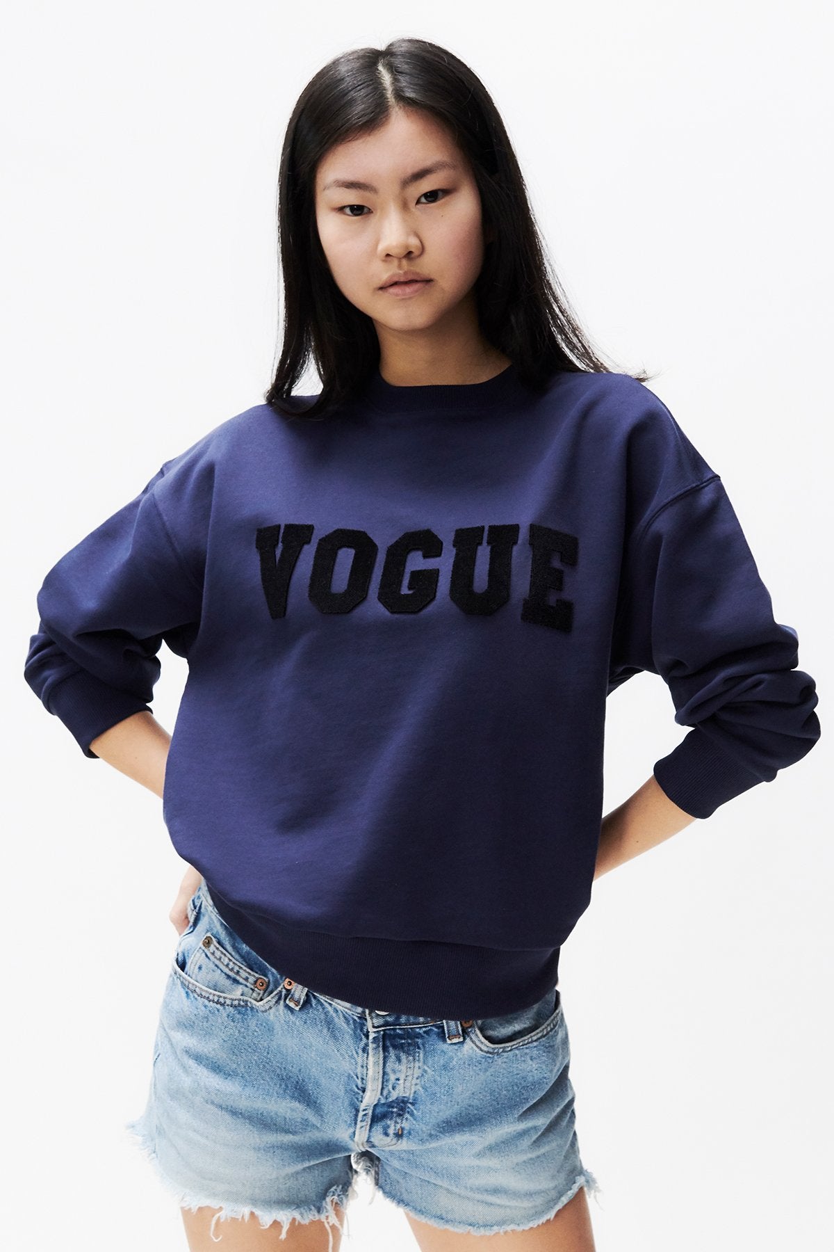 VOGUE Sweatshirt in Navy