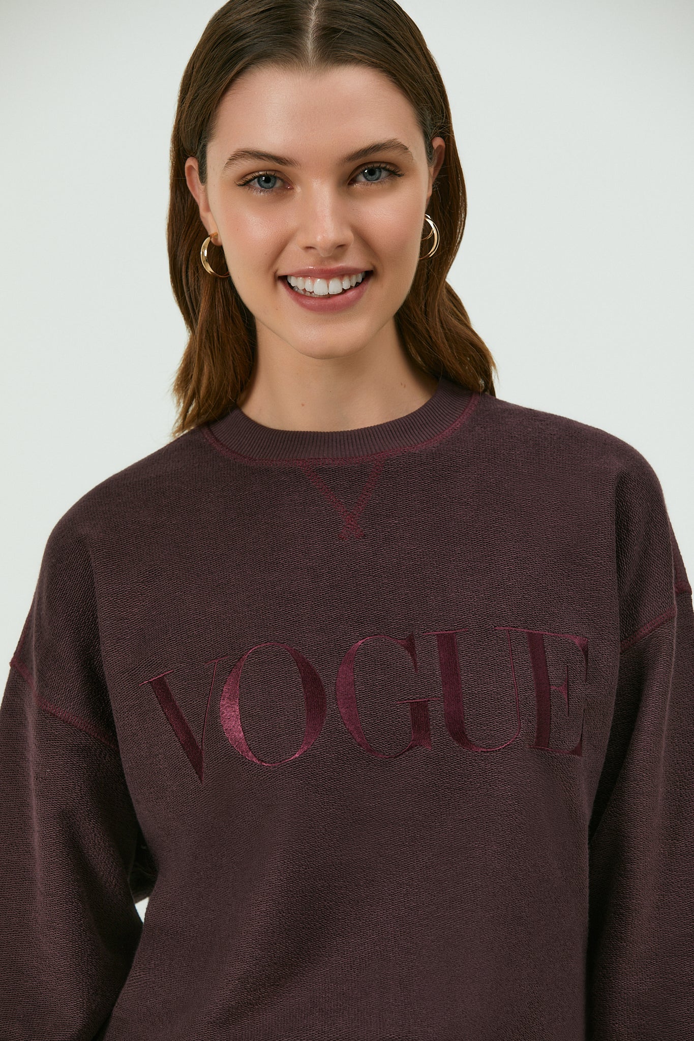 VOGUE Sweatshirt Inside-Out in Perfect Plum