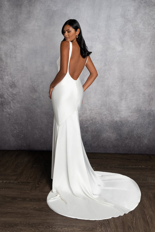 55121 by Justin Alexander – B couture Bridal buy off the rail