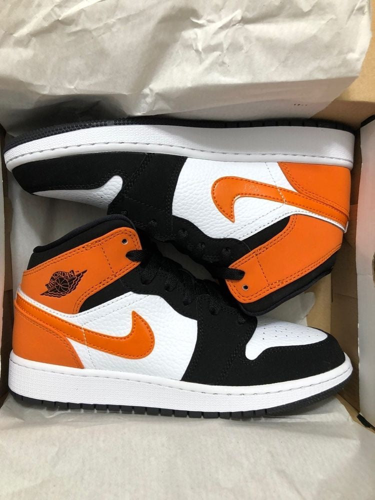 shattered backboard 9.5