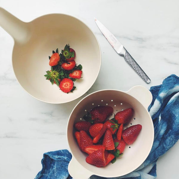 EKOBO Large Mixing Bowl and Colander Set - Lagoon