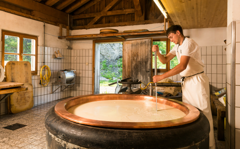 Alpine cheesemaking