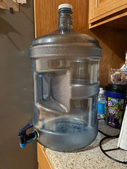 5-gallon-water-jug-with-spout-bacteria-experiment-placement1