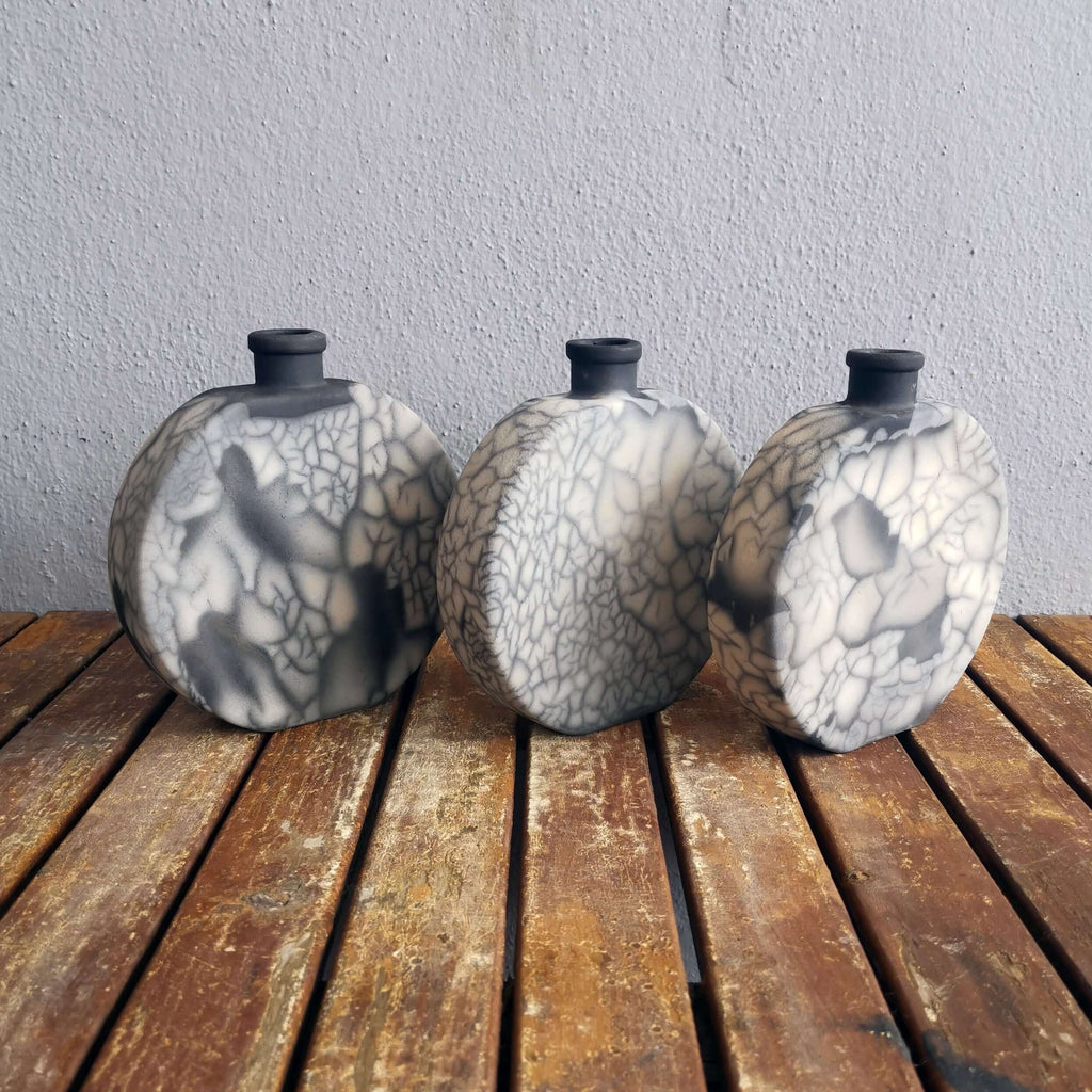 RAAQUU Kumo Ceramic Pottery Raku Vase