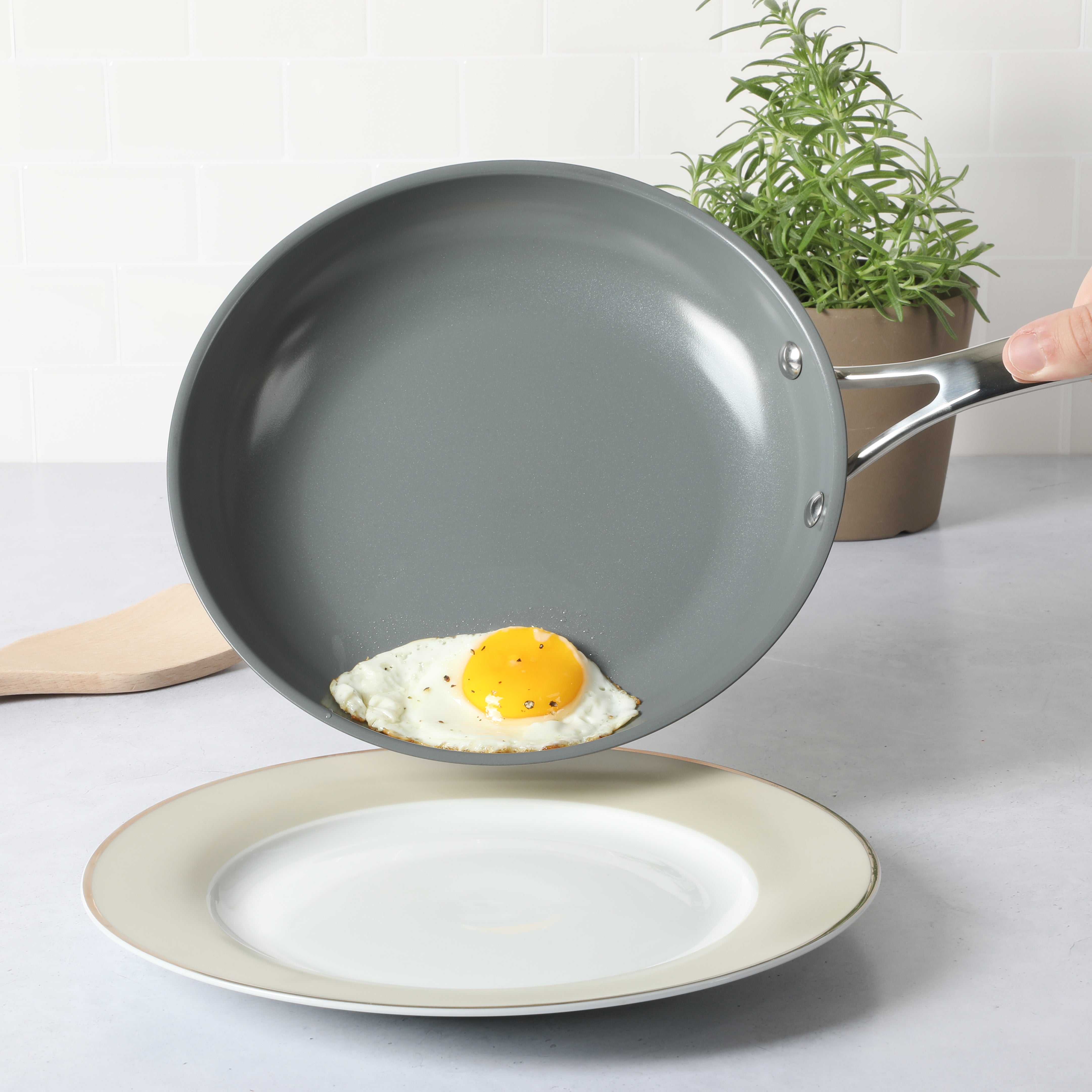 Martha Stewart x Sur La Table: Shop the New Cookware Collection