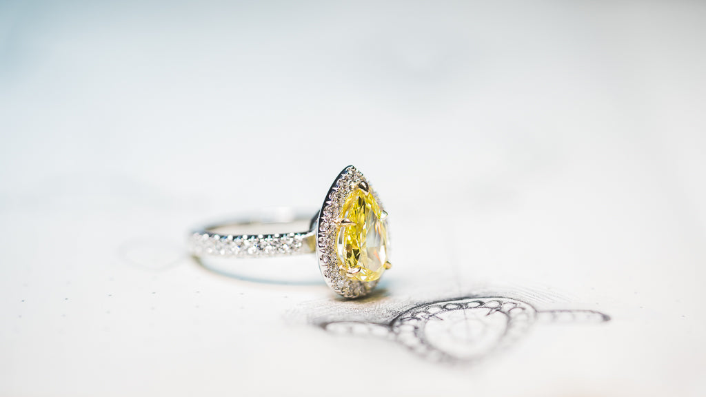 2.04 yellow intense diamond ring