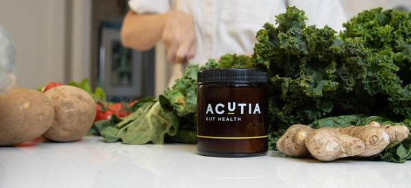 Jar countertop with vegetables