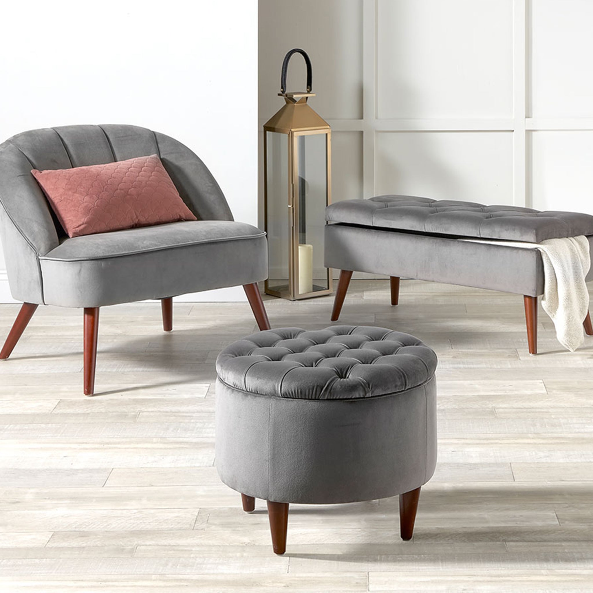 Pouffes & Footstools