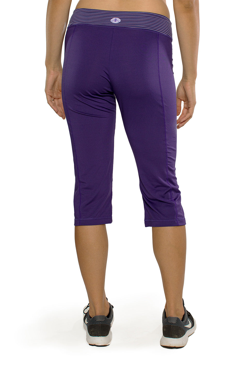 Innuendo Swirls Capri Leggings for Women