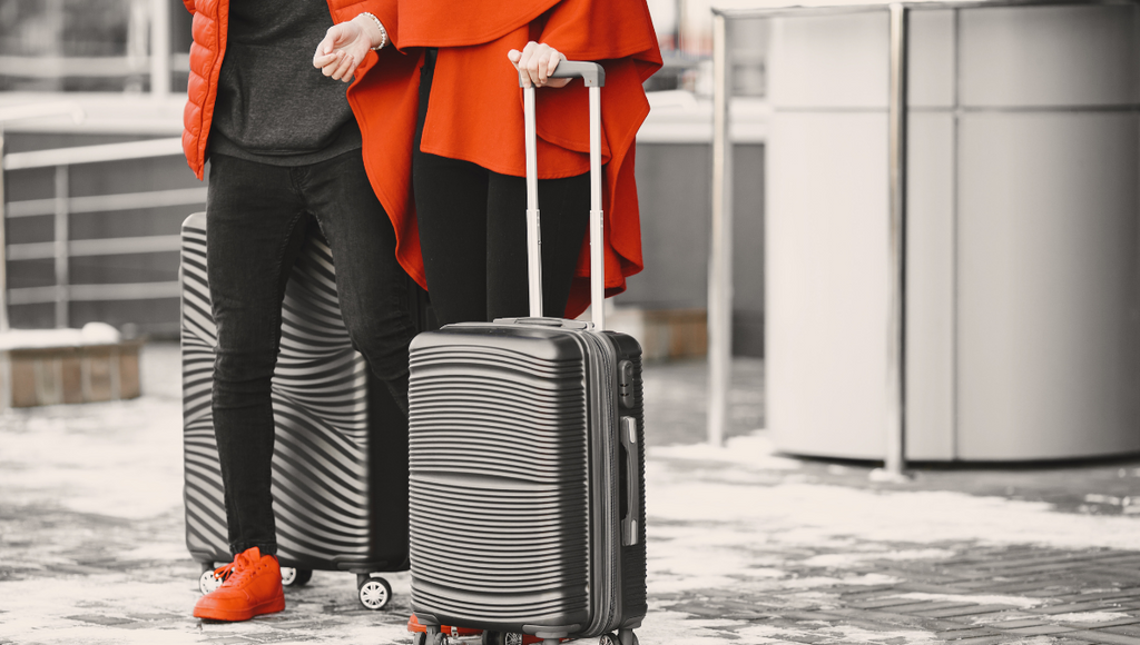 Tech-Savvy Travelers' Choice luggage