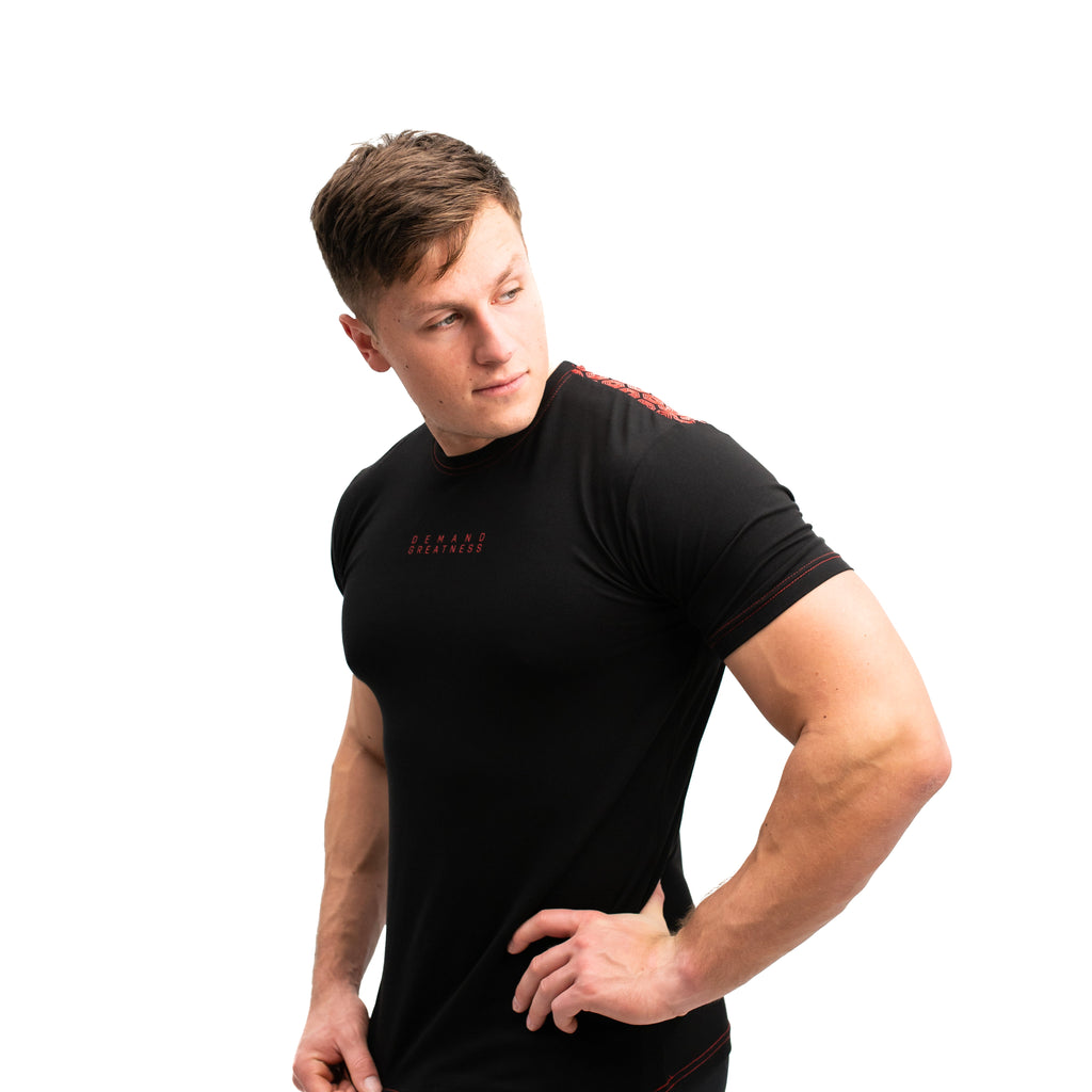 The Mantra Bar Grip Shirt reminds us we can conquer challenges and make an impact. The future is only the continuation of our progress. Purchase Mantra Bar Grip from A7 UK and A7 Europe. The silicone grip helps with slippery commercial benches and bars and anchors the barbell to your back. A7UK has the best Powerlifting apparel for all workouts. Available in UK and Europe including France, Italy, Germany, the Netherlands, Sweden and Poland.