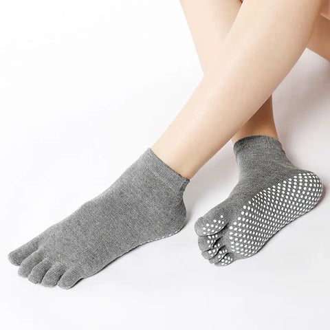 Buy FEELGOOD Non Slip Yoga Barre Pilates Socks and Gloves With Grips for  women Online at desertcartSeychelles