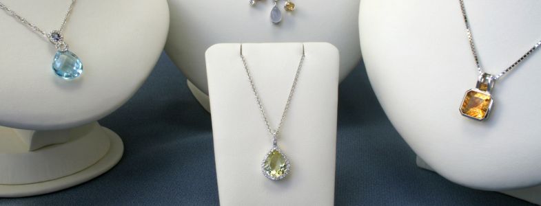 Gemstone Jewelry and Cabochons - Gem Avenue Wholesale
