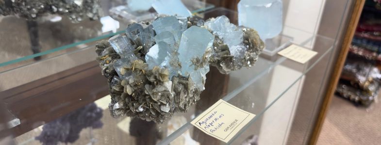 Rocks and Minerals - Gem Avenue Wholesale