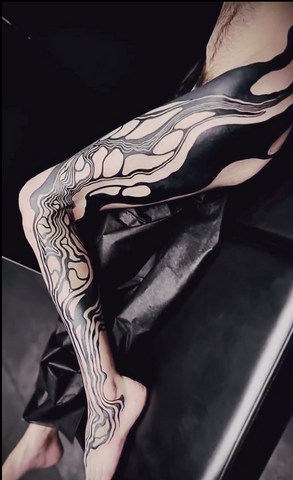 What is getting a Blackwork Tattoo like?, UN1TY Tattoo Studio